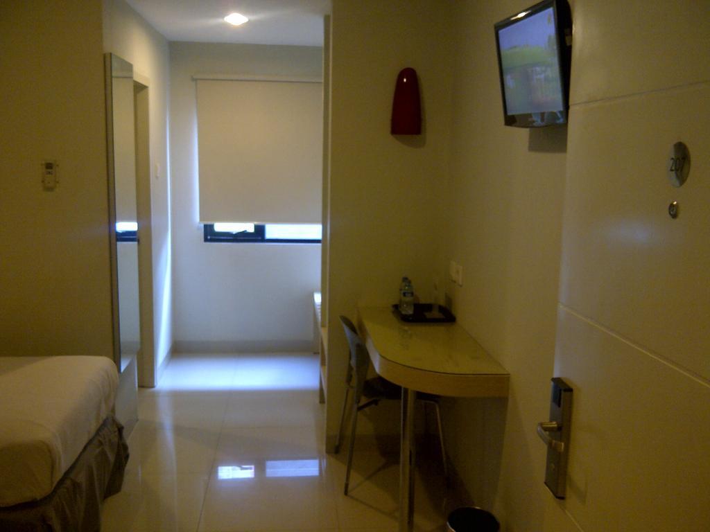 Hotel Antara Jakarta Rom bilde